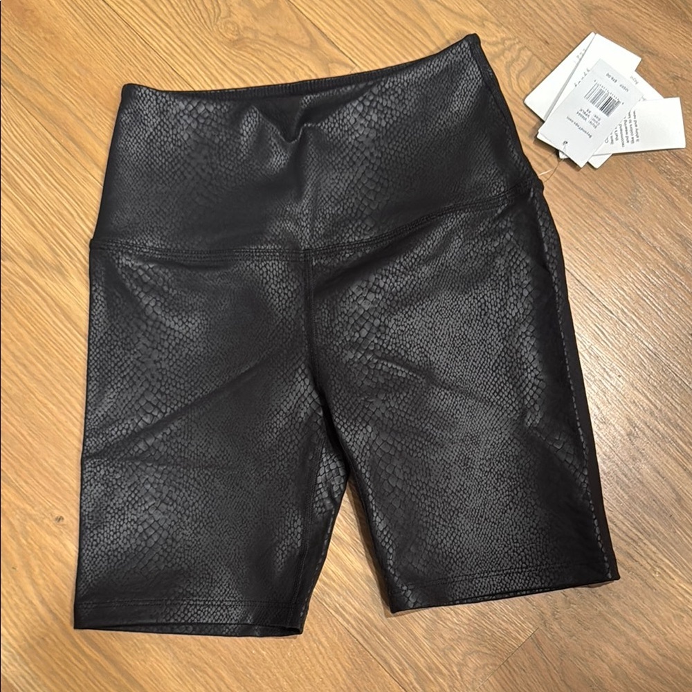 Beyond Yoga Black Bike Shorts with High-Rise Waistband XS NWT
